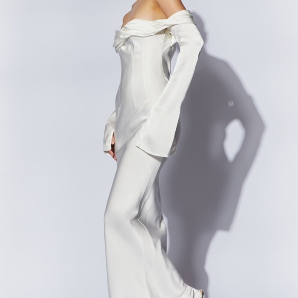 Meshki Giselle Off Shoulder Cowl Neck Maxi Dress - White - Picture 2 of 3